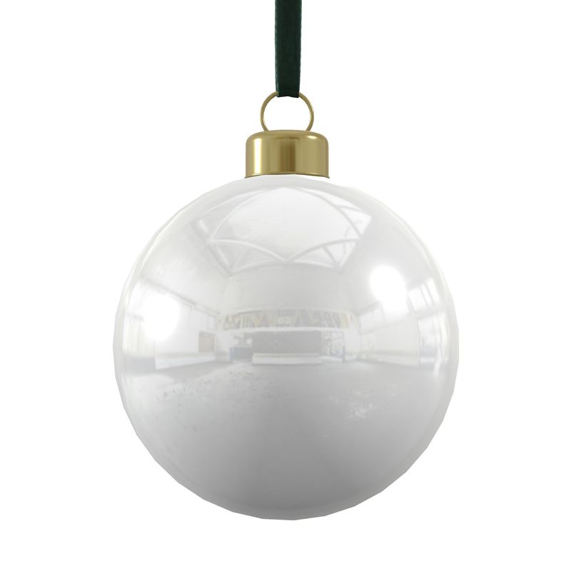 Bone China Christmas Bauble – Robin & Winter Berries